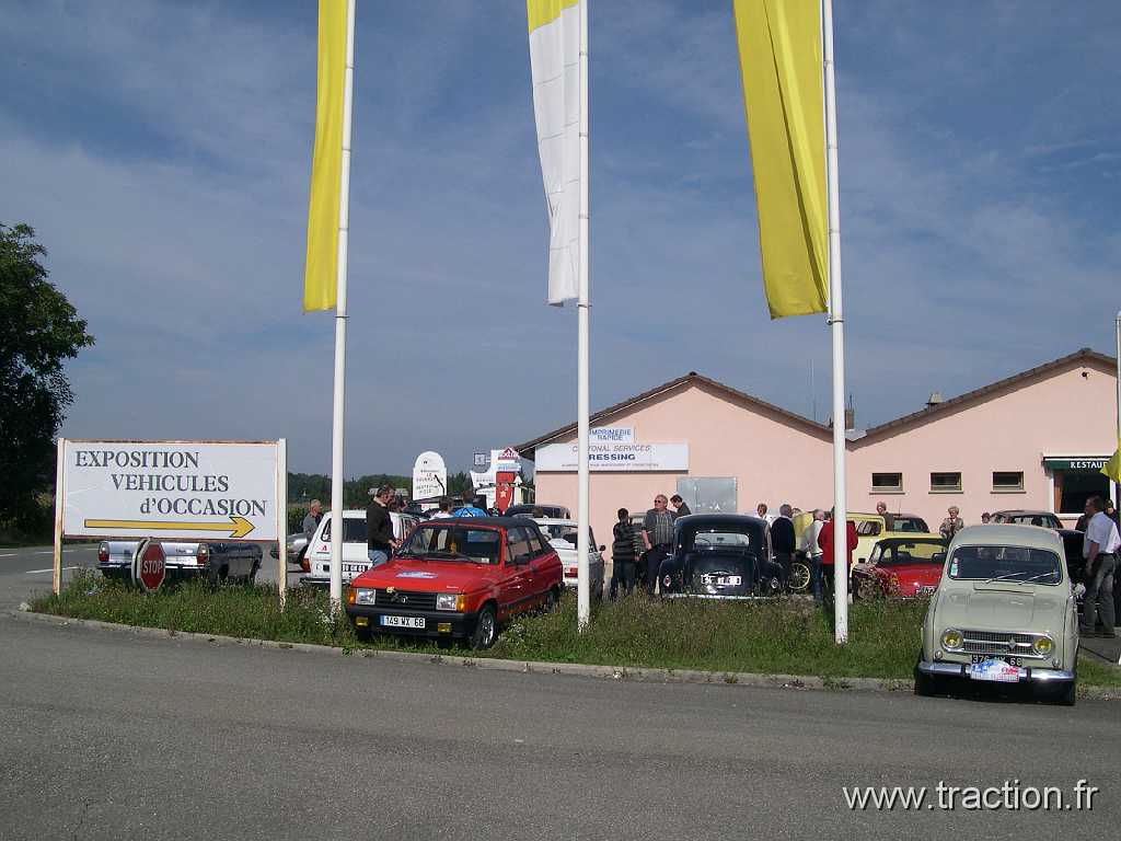 20080921 6 Sierentz 02.jpg - 21/09/2008 - 68510 SIERENTZCLUB DE VƒHICULES ANCIENS D'ALSACE-MULHOUSE - CVAAM25�mes JOURNƒES EUROPƒENNES DU PATRIMOINERepas au restaurant Ç Le Gourmandin È